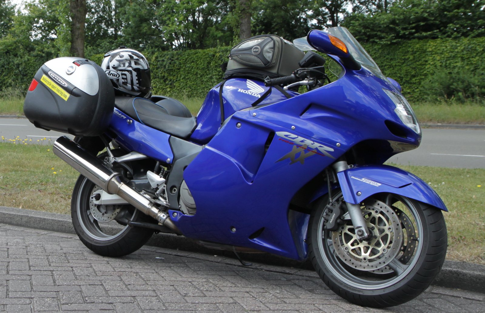 honda cbr blackbird